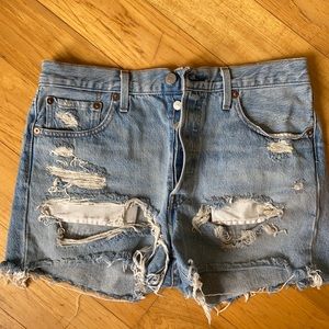 BRAND NEW LEVI Jeans shorts 501